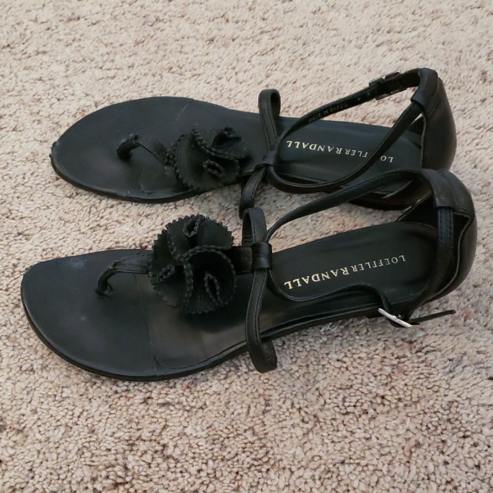 Shoes - Picture 2 of 5